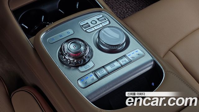 Genesis G90 2023 — photo 9