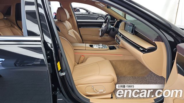 Genesis G90 2023 — photo 11