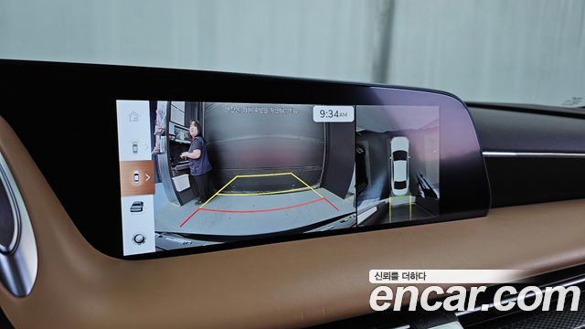 Genesis G90 2023 — photo 15