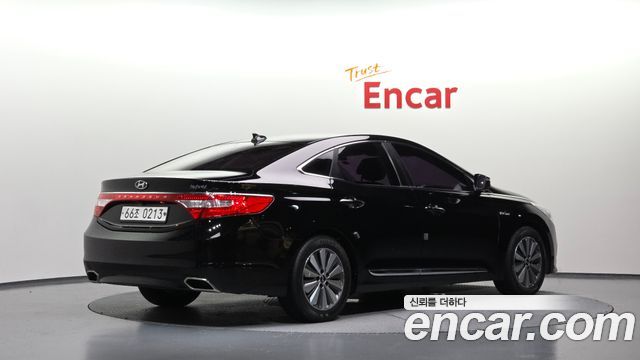 Hyundai Grandeur 2017 — photo 2