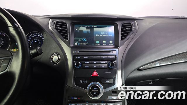 Hyundai Grandeur 2017 — photo 14