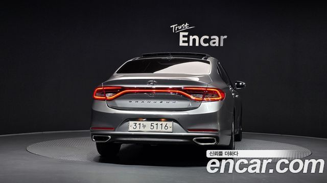 Hyundai Grandeur 2018 — photo 4