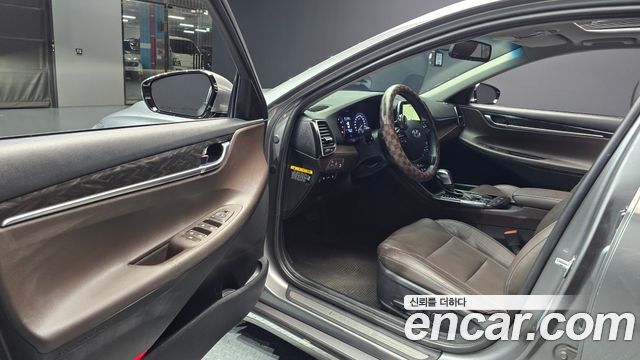 Hyundai Grandeur 2018 — photo 10
