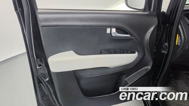 Kia RAY 2023 — photo 14