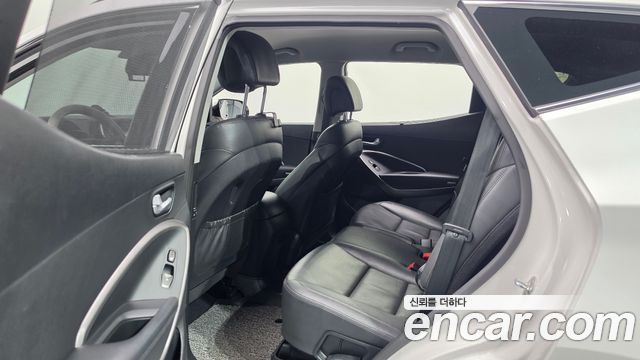 Hyundai Santafe 2015 — photo 11