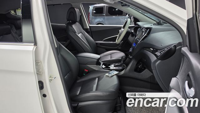 Hyundai Santafe 2015 — photo 12