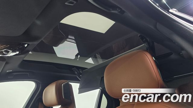BMW 7-Series 2024 — photo 18