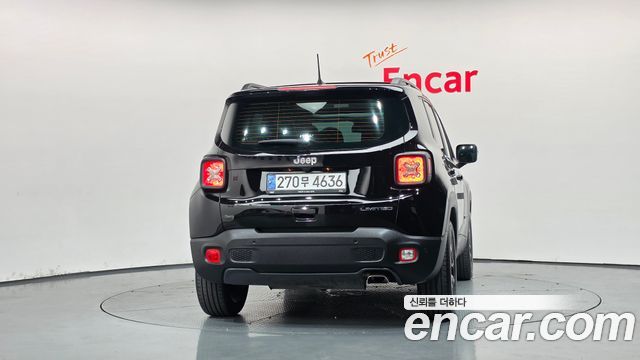Jeep Renegade 2022 — photo 4