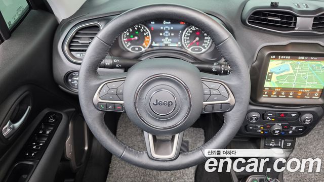 Jeep Renegade 2022 — photo 19