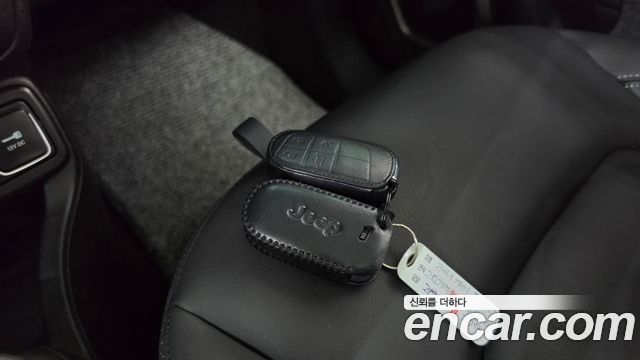Jeep Renegade 2022 — photo 21