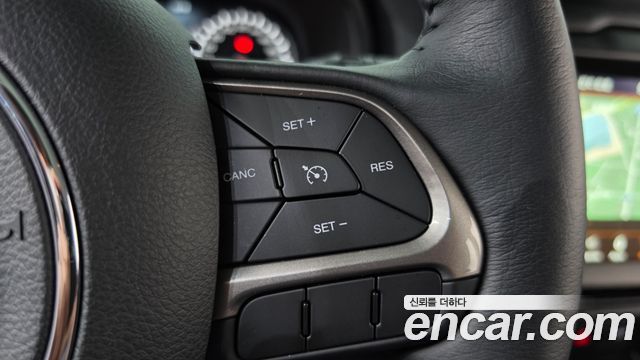 Jeep Renegade 2022 — photo 22