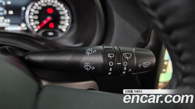 Jeep Renegade 2022 — photo 29
