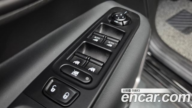 Jeep Renegade 2022 — photo 30