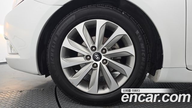 Hyundai Sonata 2014 — photo 5