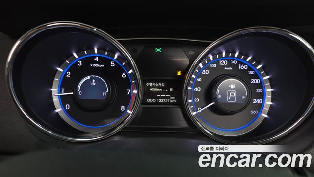 Hyundai Sonata 2014 — photo 11