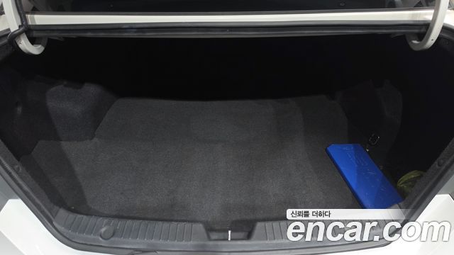 Hyundai Sonata 2014 — photo 23
