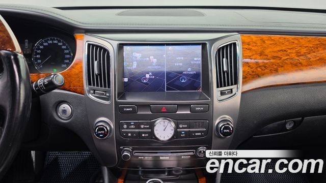 Hyundai Equus 2011 — photo 12