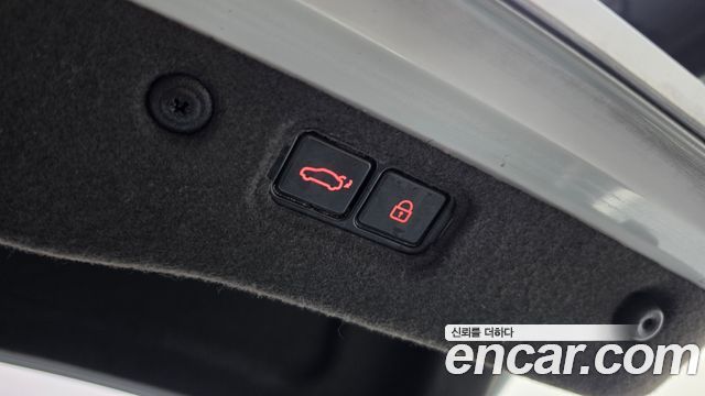 Hyundai Equus 2011 — photo 17