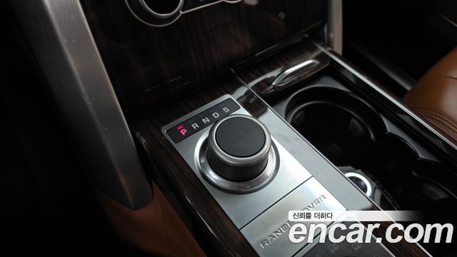 Land Rover Range Rover 2015 — photo 9