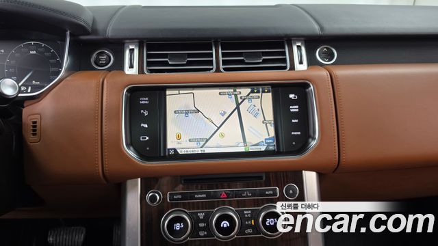 Land Rover Range Rover 2015 — photo 14
