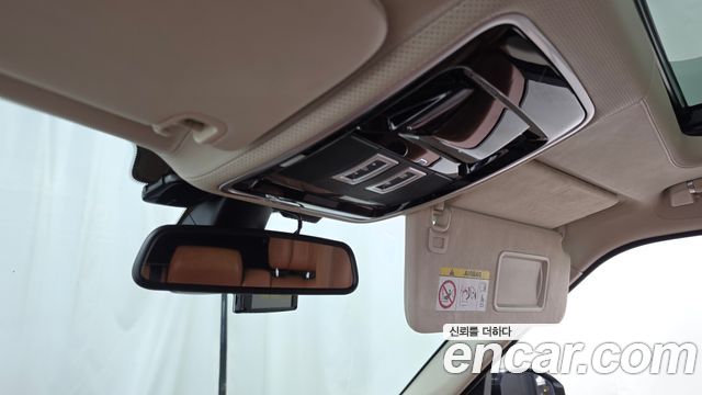 Land Rover Range Rover 2015 — photo 17
