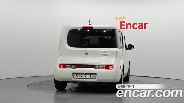 Nissan Cube 2011 — photo 4