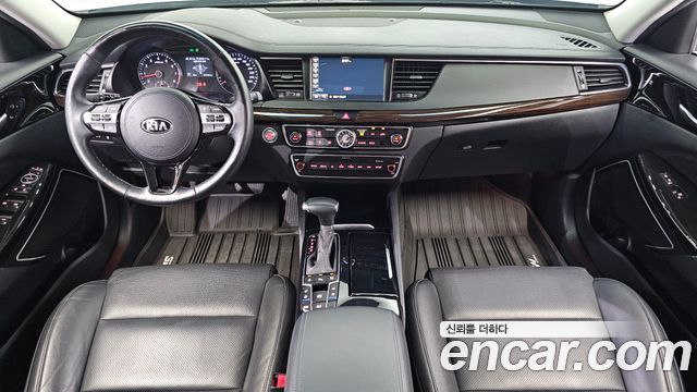 Kia K7 2018 — photo 7
