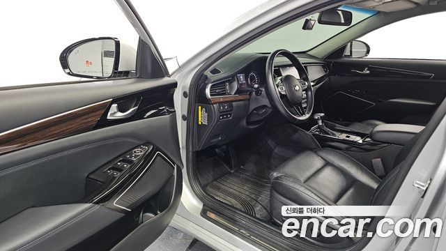 Kia K7 2018 — photo 10