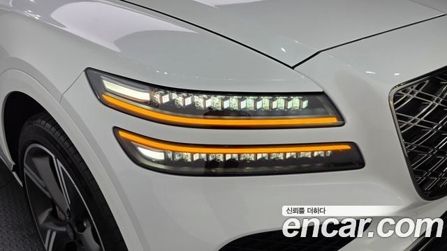 Genesis GV80 2025 — photo 8