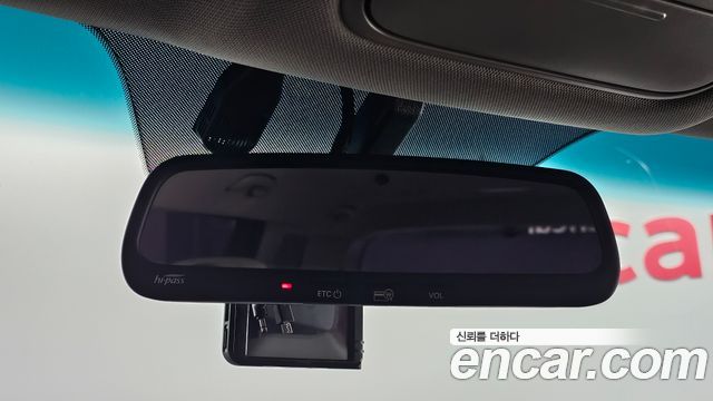 Kia Canival 2017 — photo 17