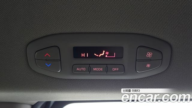 Kia Canival 2017 — photo 20