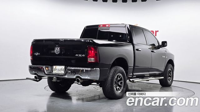 Dodge Ram Pick Up 2012 — photo 2