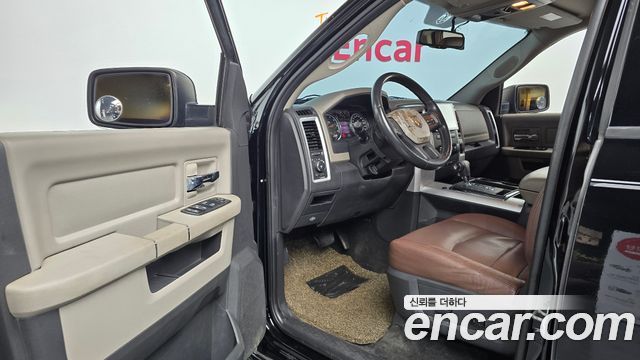 Dodge Ram Pick Up 2012 — photo 10