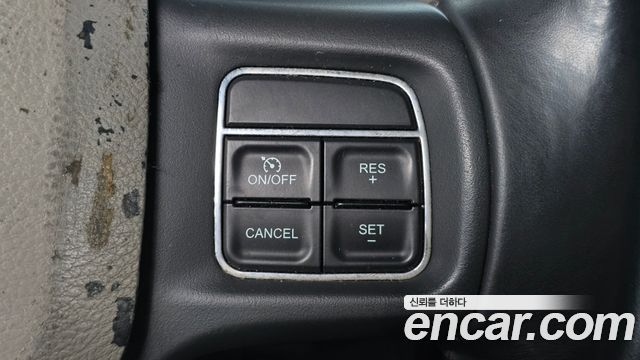 Dodge Ram Pick Up 2012 — photo 14