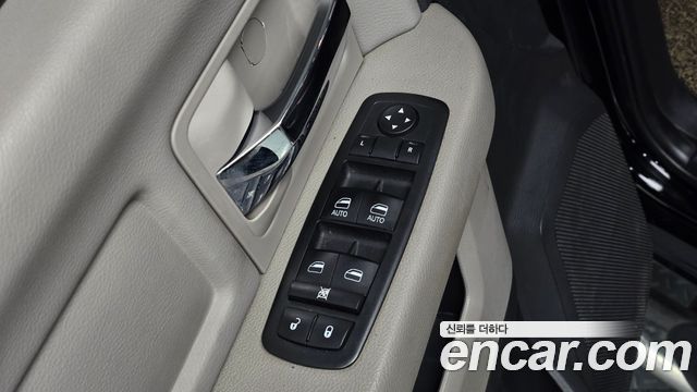 Dodge Ram Pick Up 2012 — photo 18
