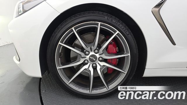 Genesis G70 2019 — photo 5