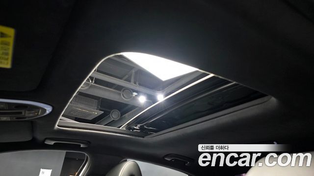 Genesis G70 2019 — photo 24