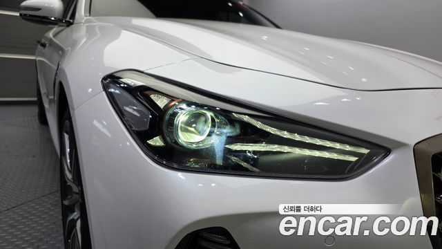 Genesis G70 2019 — photo 8