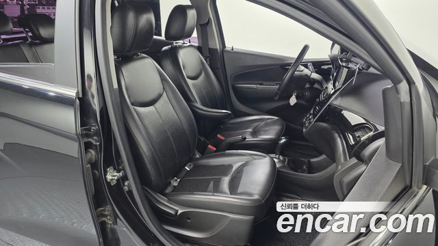 Chevrolet Korea Spark 2017 — photo 16