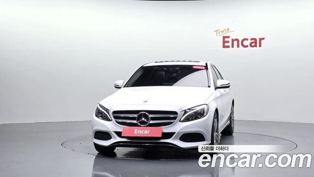 Mercedes-Benz C-Class 2018 — photo 3
