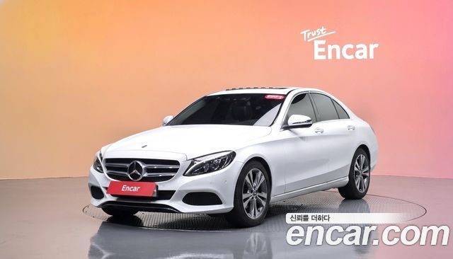 Mercedes-Benz C-Class 2018 — photo 1