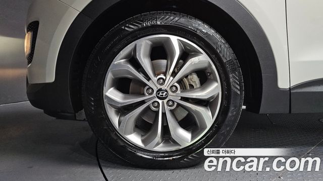 Hyundai Santafe 2014 — photo 5