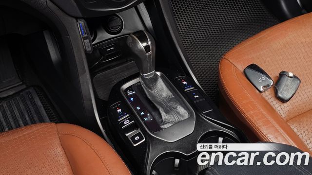 Hyundai Santafe 2014 — photo 12