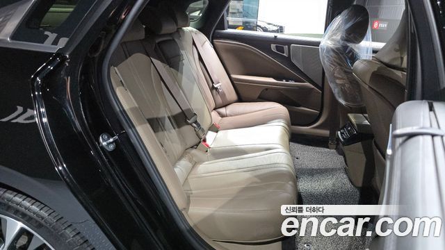 Kia K8 2022 — photo 17