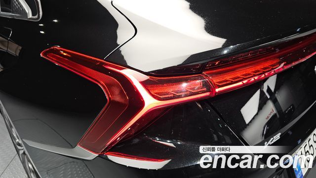Kia K8 2022 — photo 9