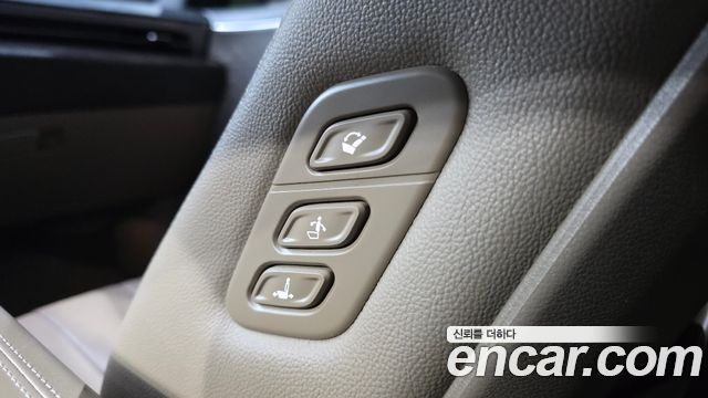 Kia K8 2022 — photo 33