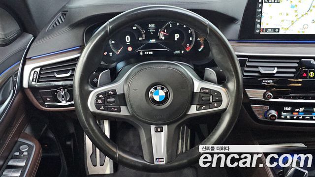 BMW Gran Turismo 2019 — photo 13