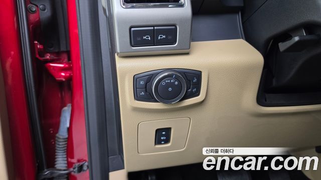 Ford F150 2015 — photo 12