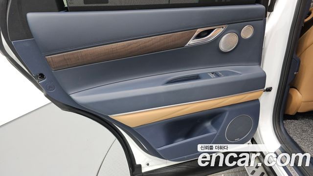 Genesis GV80 2023 — photo 15