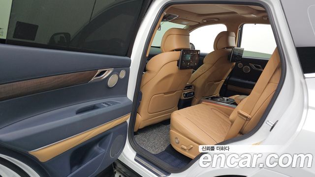Genesis GV80 2023 — photo 16